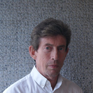 Dr François Strawczynski